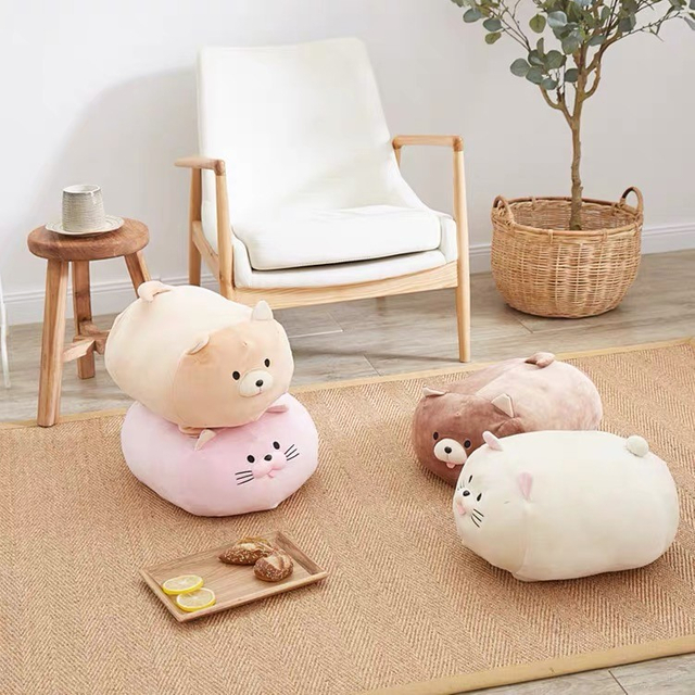  Rolling Cat Action Figure Pillow